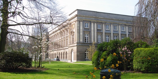 Palais d’Academies, Bruxelles, ospita  100 Years Under One Sky meeting held on 11–13 April 2019.